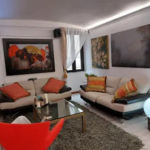  Affittacamere Spanish Steps Bedroom