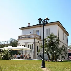 Torre Dell'arte 3*, Torre del Lago Puccini Italia
